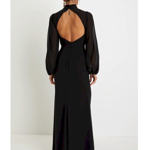 Graceful Entrance Black Long Sleeve Backless Maxi Dress Size Medium NWOT - Picture 5 of 12